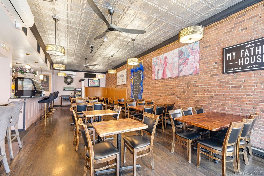 12 N Broadway Restaurant, Nyack, NY 10960 — photo 5