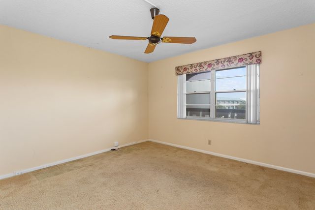 2502 Antigua Terrace F4, Coconut Creek, FL 33066