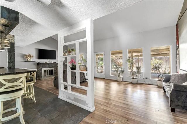 4883 E Geary Street, Fresno, CA 93725