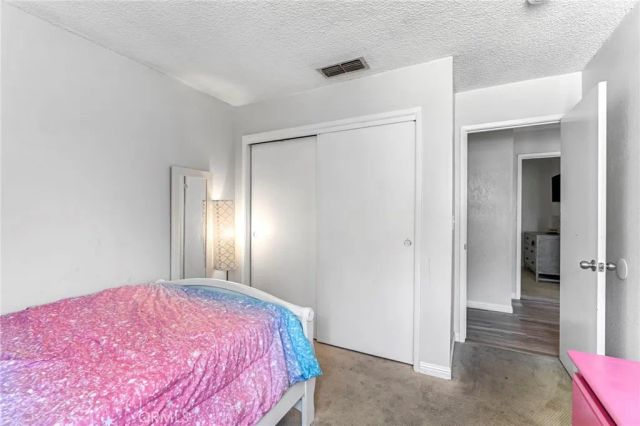 4883 E Geary Street, Fresno, CA 93725