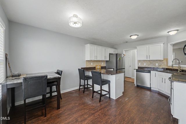 5838 Cornfield Avenue, Fayetteville, NC 28314