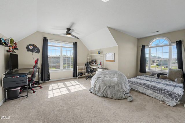 5838 Cornfield Avenue, Fayetteville, NC 28314