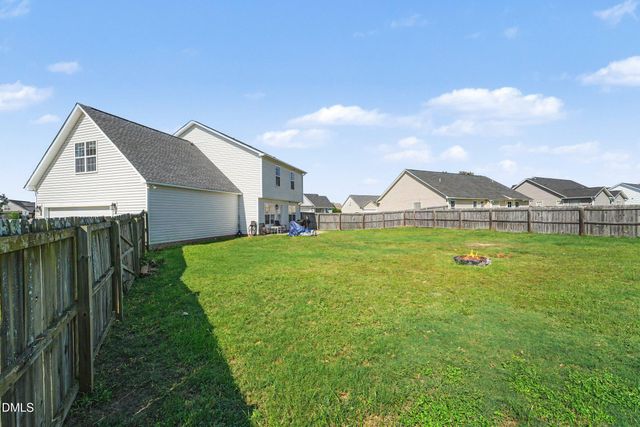 5838 Cornfield Avenue, Fayetteville, NC 28314