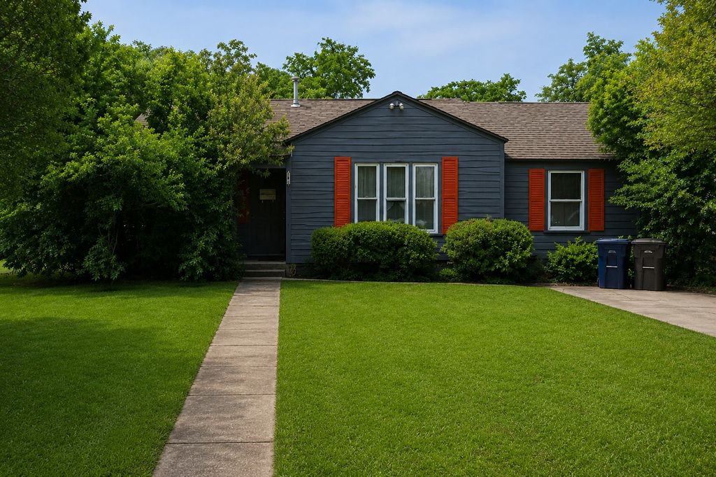 7437 Llano Avenue, Fort Worth, TX 76116