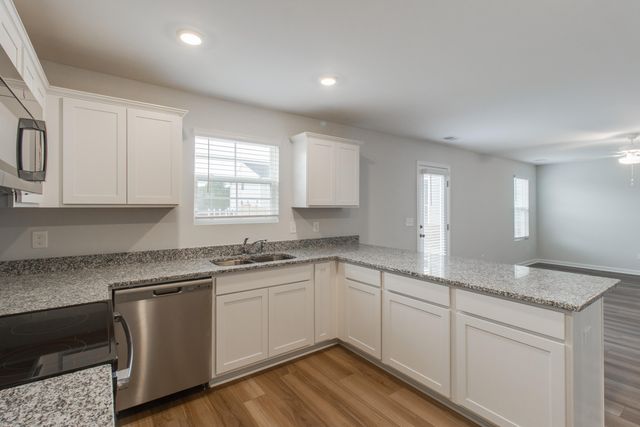 330 Casein Street, Summerville, SC 29483