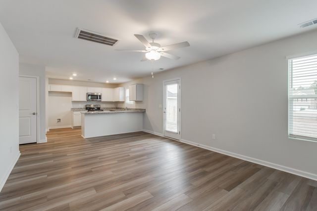 330 Casein Street, Summerville, SC 29483