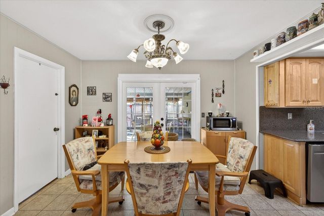 8404 SANDSTONE COURT, Tampa, FL 33615