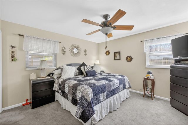 8404 SANDSTONE COURT, Tampa, FL 33615