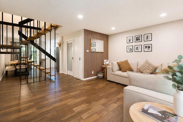 8135 Calle Fanita, Santee, CA 92071