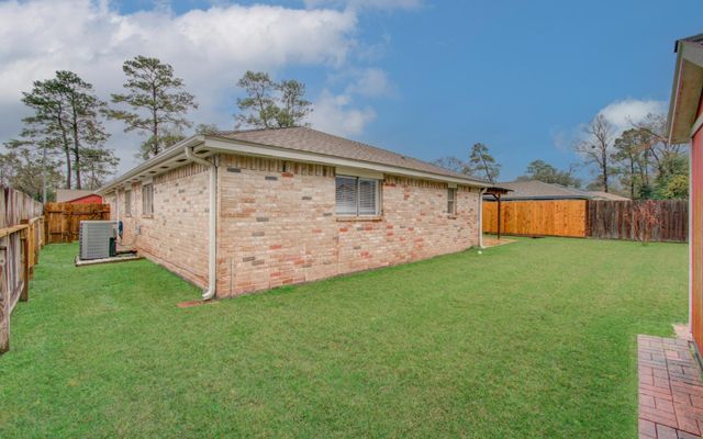 6926 Fox Knoll Lane, Humble, TX 77338
