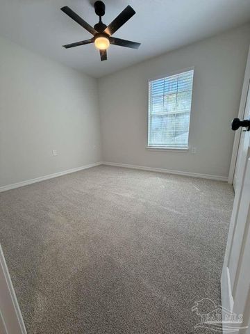 5327 Overbrook Dr, Milton, FL 32570