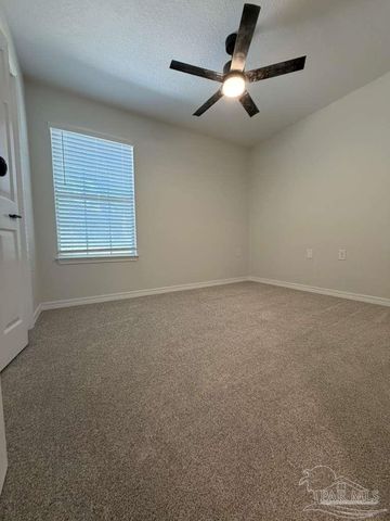 5327 Overbrook Dr, Milton, FL 32570