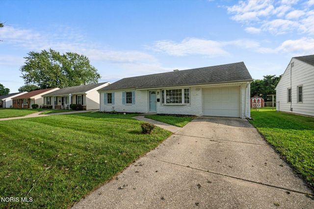 1736 Parkway Drive, North, Maumee, OH 43537