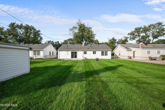 1736 Parkway Drive, North, Maumee, OH 43537