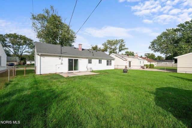 1736 Parkway Drive, North, Maumee, OH 43537