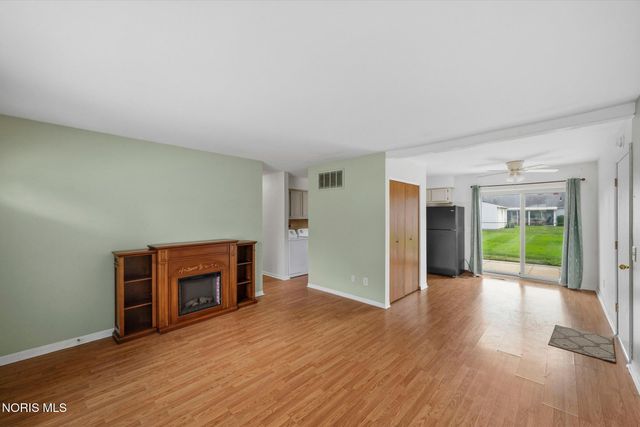 1736 Parkway Drive, North, Maumee, OH 43537