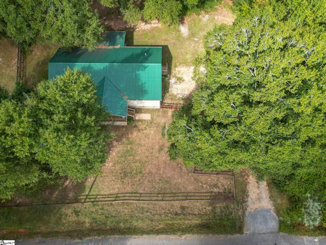 112 Aiken Street, Central, SC 29630