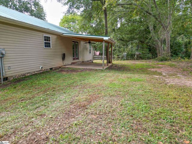 112 Aiken Street, Central, SC 29630