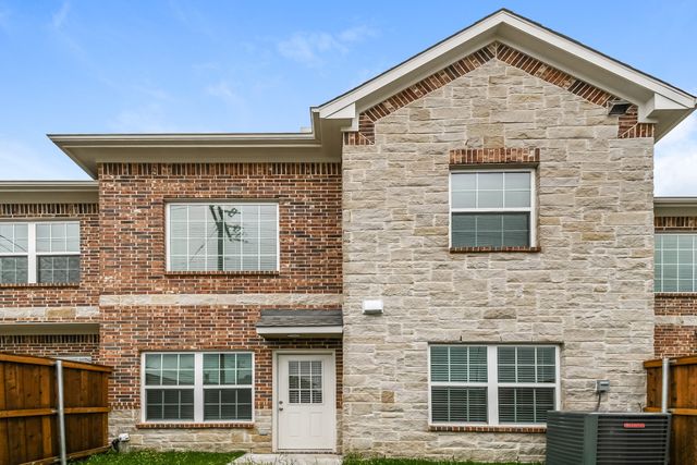 1202 Alisa Lane, Arlington, TX 76014