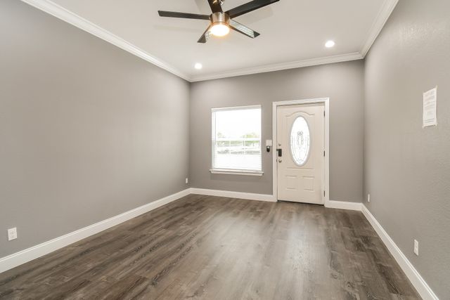 1202 Alisa Lane, Arlington, TX 76014