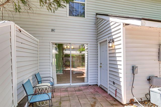 7838 Nummie Court, North Charleston, SC 29418