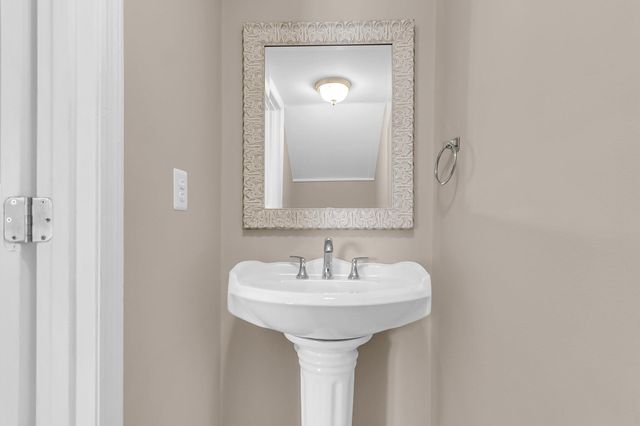 7838 Nummie Court, North Charleston, SC 29418