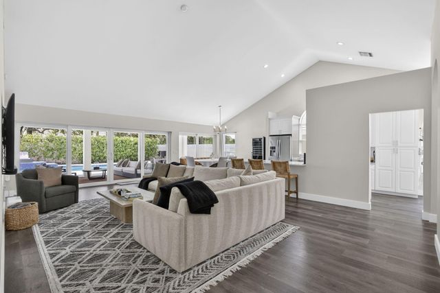 2760 White Wing Lane, West Palm Beach, FL 33409