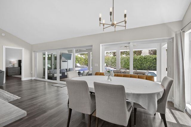 2760 White Wing Lane, West Palm Beach, FL 33409