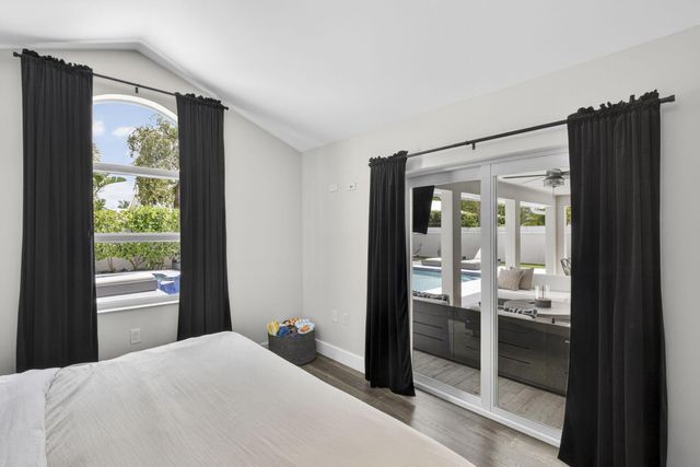 2760 White Wing Lane, West Palm Beach, FL 33409