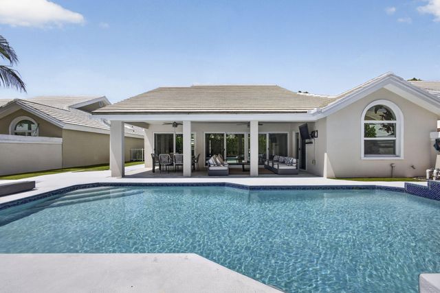 2760 White Wing Lane, West Palm Beach, FL 33409