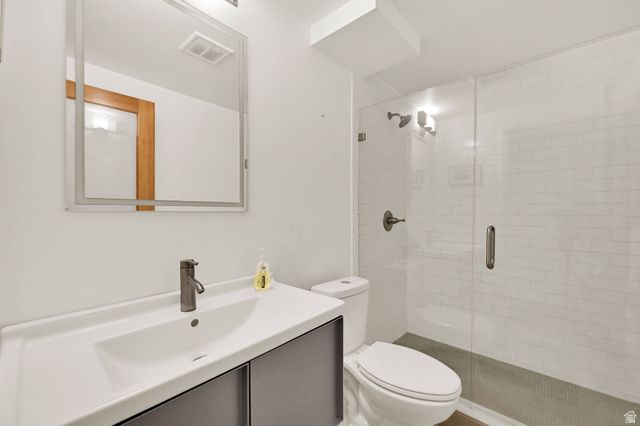621 E 11TH AVE, Salt Lake City, UT 84103