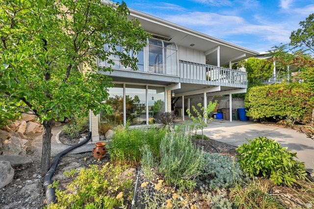 621 E 11TH AVE, Salt Lake City, UT 84103