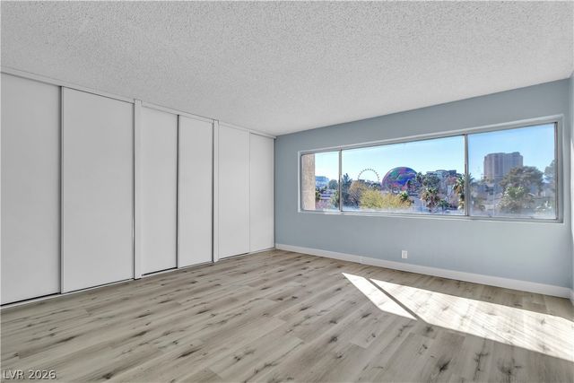 725 North Royal Crest Circle 237, Las Vegas, NV 89169