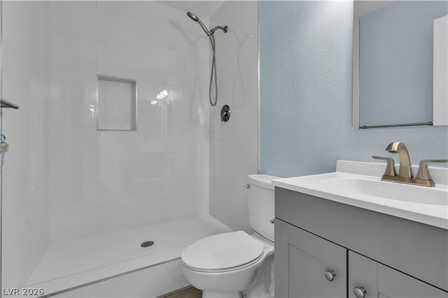 725 North Royal Crest Circle 237, Las Vegas, NV 89169