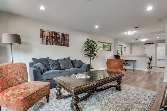 10247 Goodyear Drive, Dallas, TX 75229