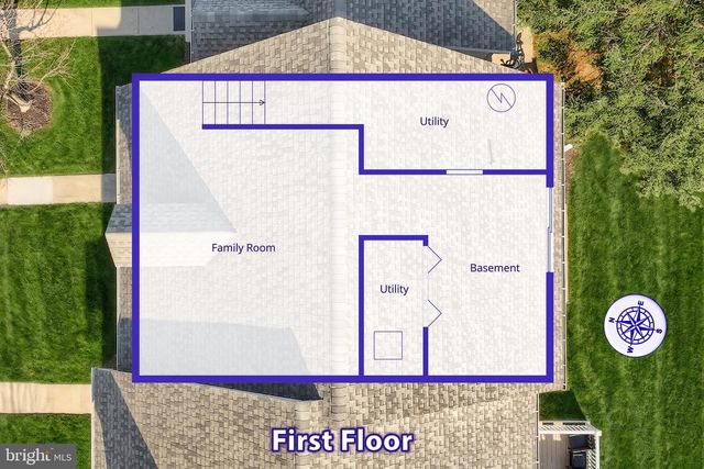 152 CROWN POINTE DR, York, PA 17402