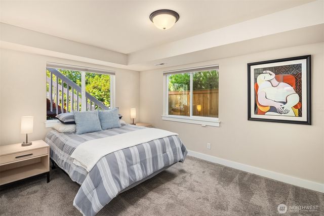 1109 33rd Avenue E, Seattle, WA 98112
