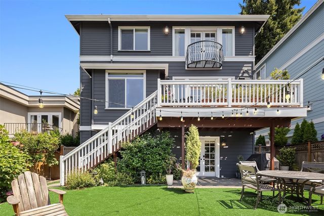 1109 33rd Avenue E, Seattle, WA 98112