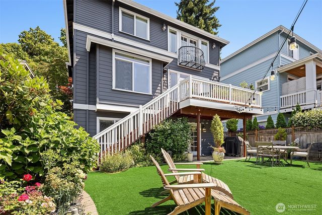1109 33rd Avenue E, Seattle, WA 98112