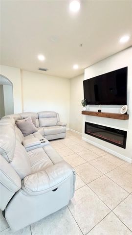 12444 Emerald Creek Court, Plantation, FL 33325