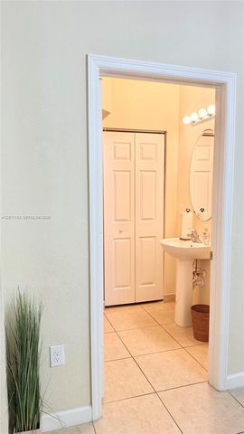 12444 Emerald Creek Court, Plantation, FL 33325