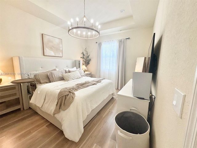 12444 Emerald Creek Court, Plantation, FL 33325