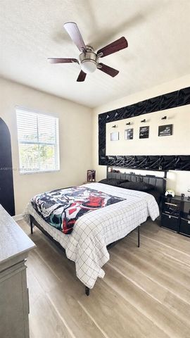 12444 Emerald Creek Court, Plantation, FL 33325