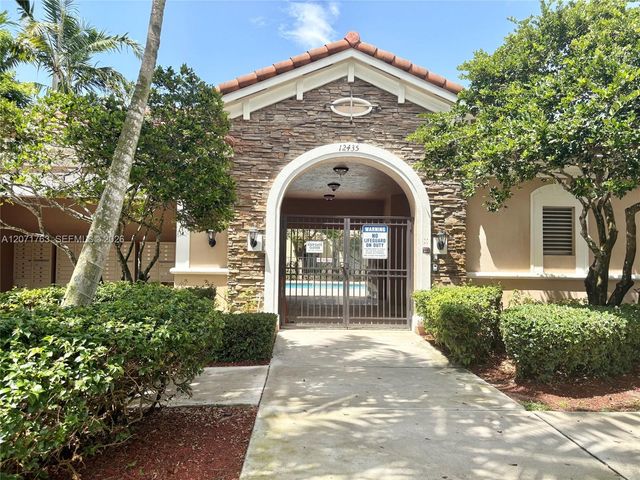 12444 Emerald Creek Court, Plantation, FL 33325