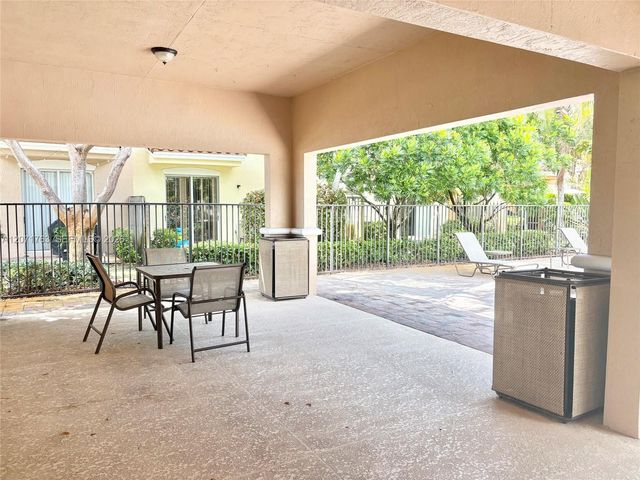 12444 Emerald Creek Court, Plantation, FL 33325