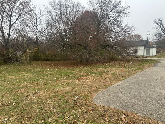 8834 & 8844 W Washington Street, Indianapolis, IN 46231