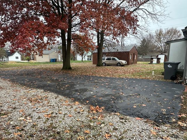 2316 Mellen Road, Indianapolis, IN 46231