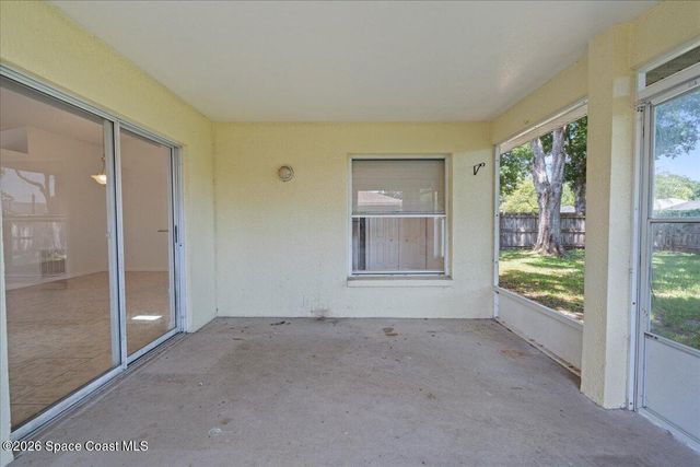 816 Hunters Creek Drive, Melbourne, FL 32904
