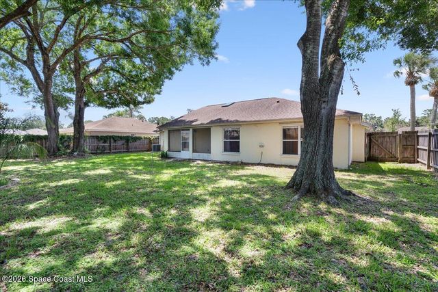 816 Hunters Creek Drive, Melbourne, FL 32904