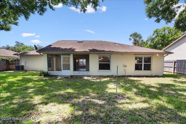 816 Hunters Creek Drive, Melbourne, FL 32904